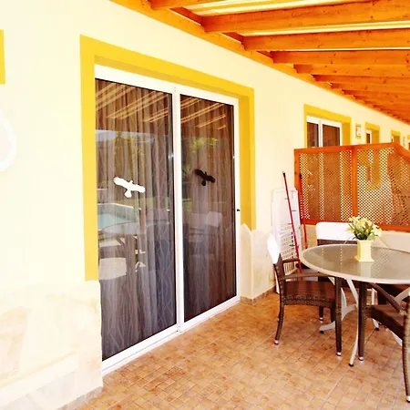 Paloma Mit Terrasse Und Gemeinschaftspool By Interhome Guía de Isora